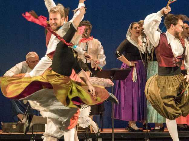 Escola de Dansa i Musica